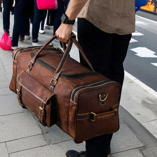 The Everett Explorer Travel Duffle